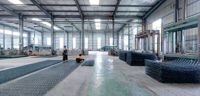 Hebei Gabion Hardware and Mesh Co.,ltd linea di produzione in fabbrica 3