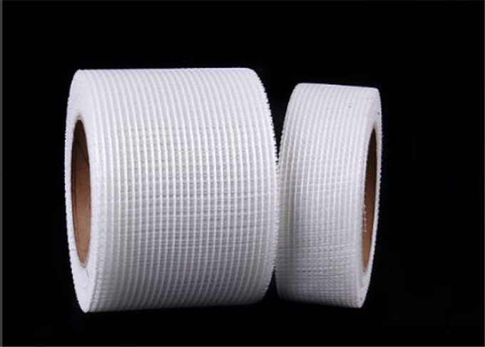 ampio rotolo di Mesh Self Adhesive Drywall 90m del reticolato della vetroresina di 50mm 0