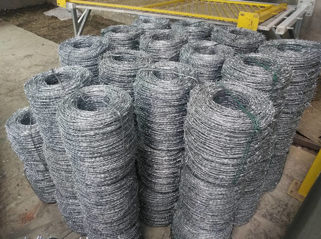 3 punti Q195 hanno galvanizzato l'anti salita del filo spinato 12x12 contro l'ossidazione 0