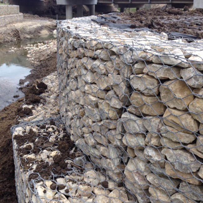 Il gabbione tessuto Mesh Basket dimensione standard di 2m x di 1m x di 1m ha galvanizzato esagonale 3