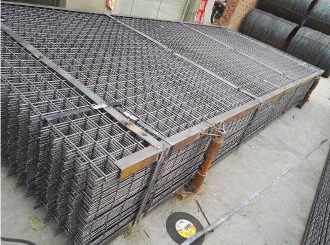 Sl72 l'acciaio F72 Q235 ha saldato il rinforzo Mesh For Concrete 2